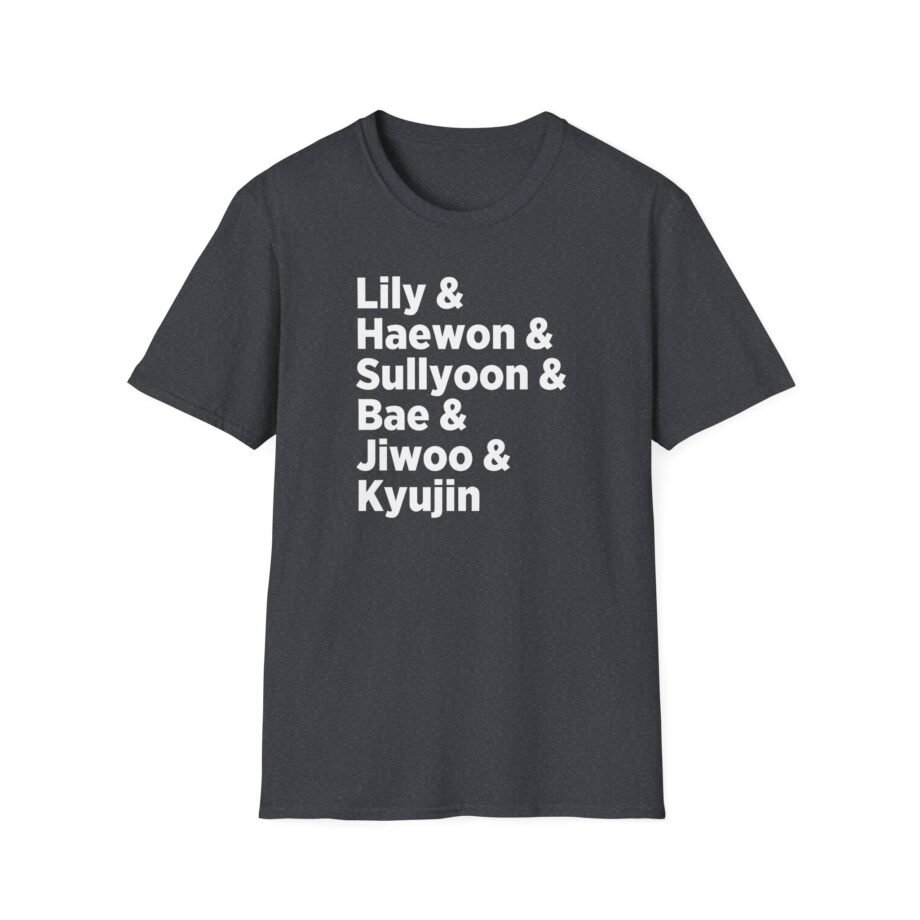 NMIXX Unisex Softstyle T-Shirt