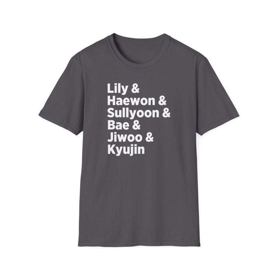 NMIXX Unisex Softstyle T-Shirt