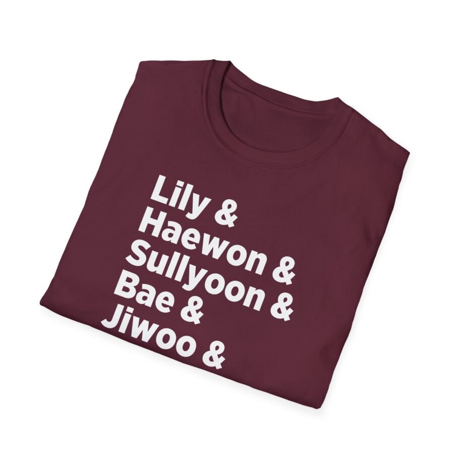 NMIXX Unisex Softstyle T-Shirt