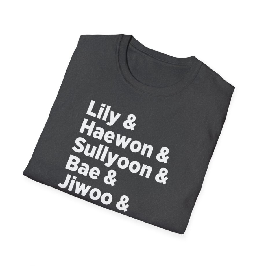 NMIXX Unisex Softstyle T-Shirt