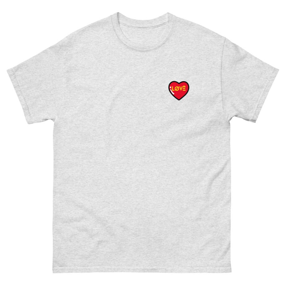 Aaron Carter All we need is LØVË Unisex classic tee